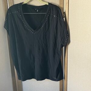 FINAL MARKDOWN DKNY black Knit decorative Top large